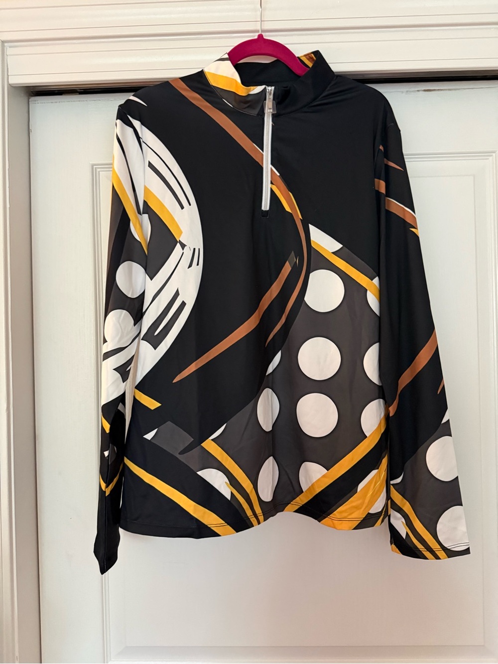 Brand New Women's Black, White, & Yellow Geometric Quarter-Zip Top Golf Topper